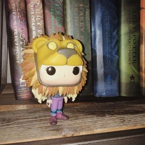 Luna love good Pop figure